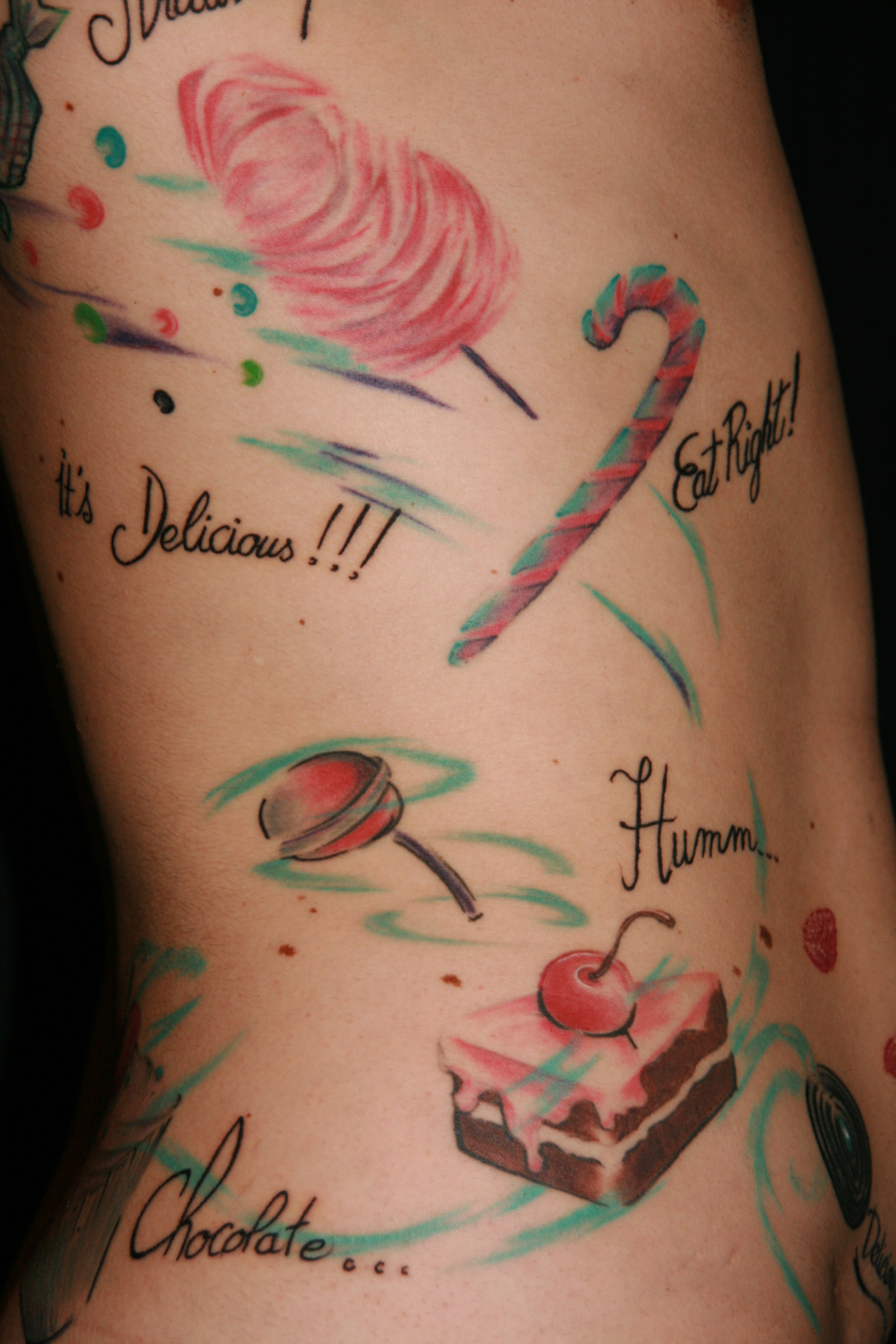 Et leur suite · tattoo_tatouage_studio_avignon_meilleur tatoueur_vaucluse_graphicaderme · tatouage_graphicaderme_tattoo_avignon_meilleur_tatoueur_