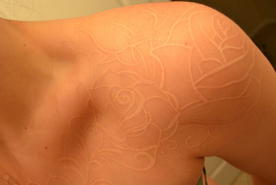 dermographe_encre_blanche