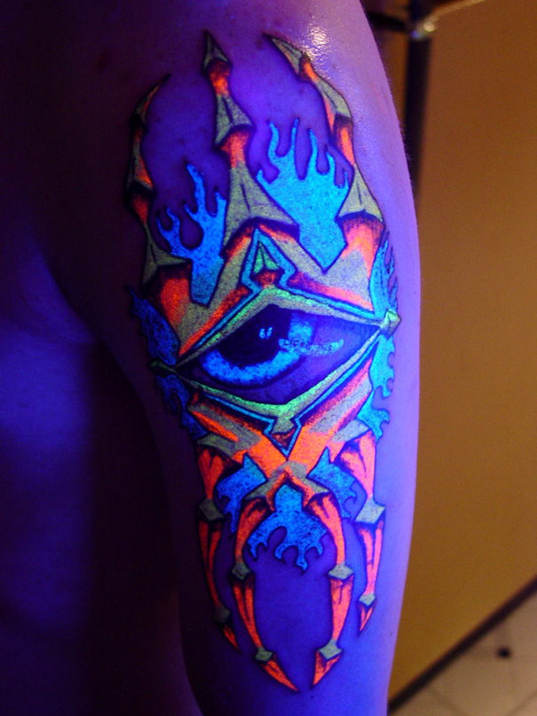 Les tatouages UV 