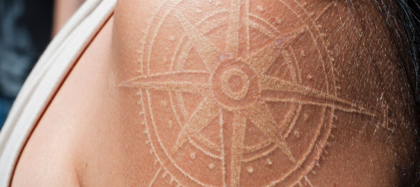 tattoos_encre_blanche