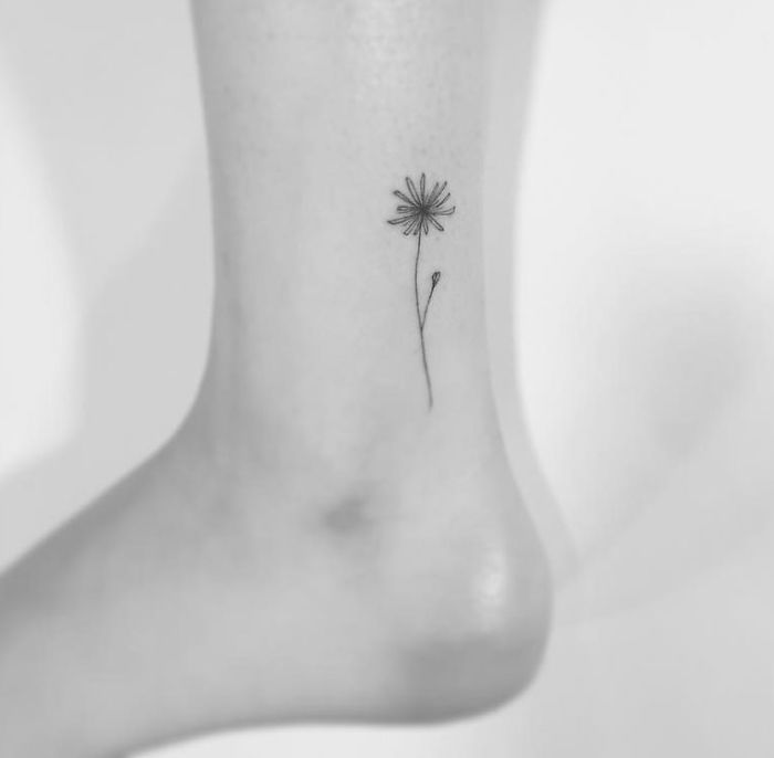 Des idées de tattoos minimalistes avec ce studio de tatouage coréen tattoos_idees_petits_tatouages_minimalistes_coree