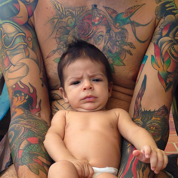 Oui, on peut être parent et tatoué tattoos_parents_tatoues
