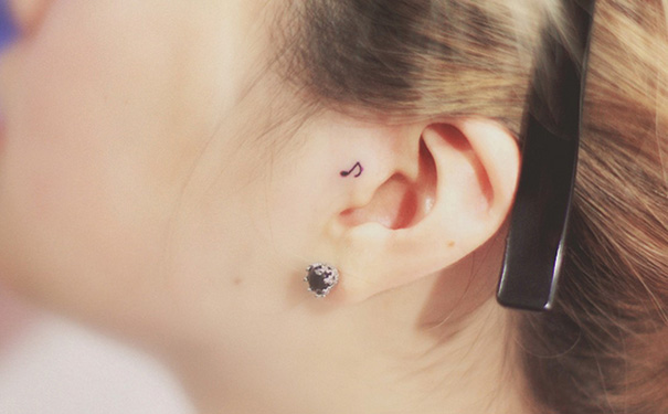Le tatouage à l’oreille tattoos_tatouage_oreille