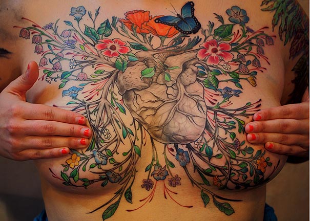 tattoos_tatouage_poitrine_cancer_sein