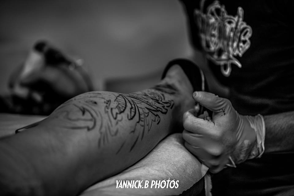 Crédit photo : Yannick Biehler tattoos_tatouage_village