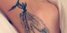 idee_tatouage_plume_tattoo