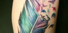 idee_tatouage_plume_tattoo